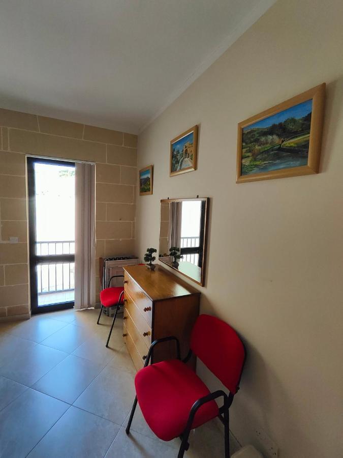 Seaview Apartment Zebbug  Екстериор снимка