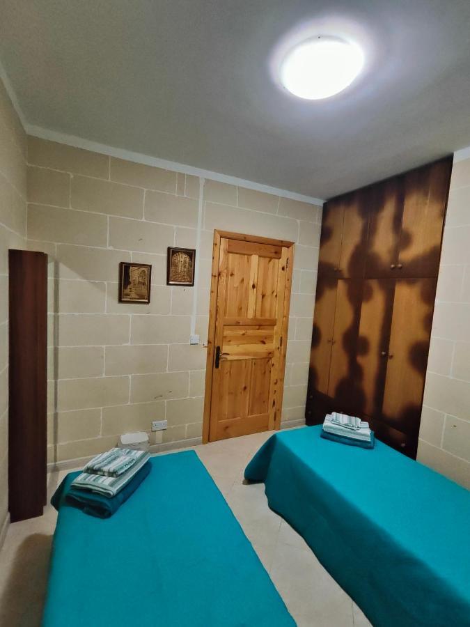 Seaview Apartment Zebbug  Екстериор снимка