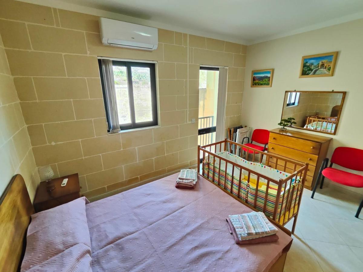 Seaview Apartment Zebbug  Екстериор снимка
